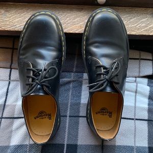 Dr Martens black ankle cut oxfords